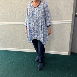 Blue Sky Tunic Top Button Down Blouse 1X Plus Blue White